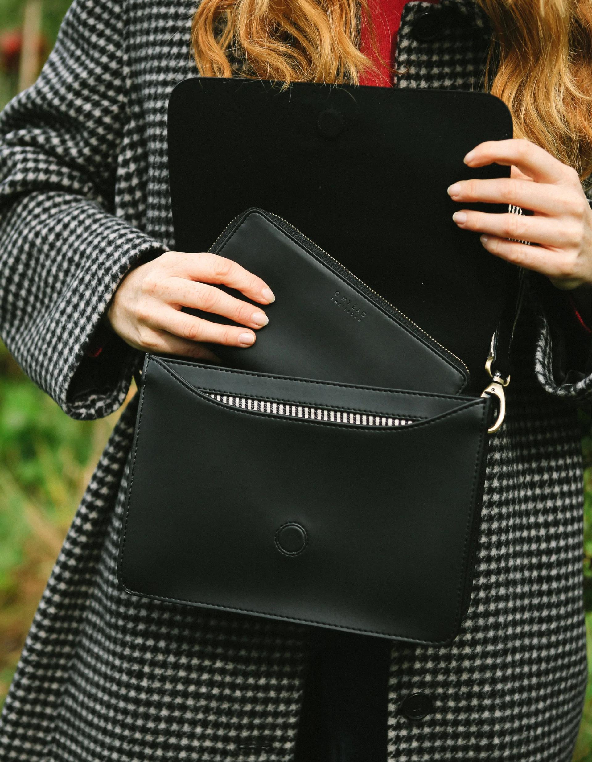 O My Bag Sonny Wallet Black Apfel Leder Portemonnaie unisex